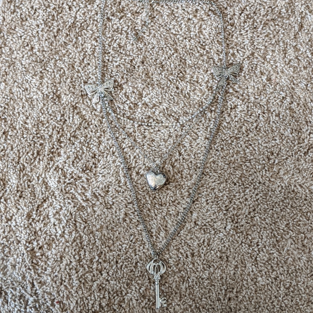 Layered Silver Necklace - Picture 4 of 4